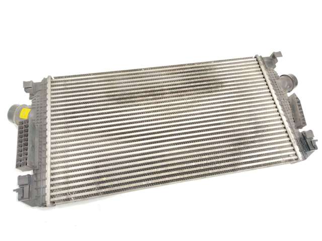 Radiador de aire, intercooler 13267647 GM