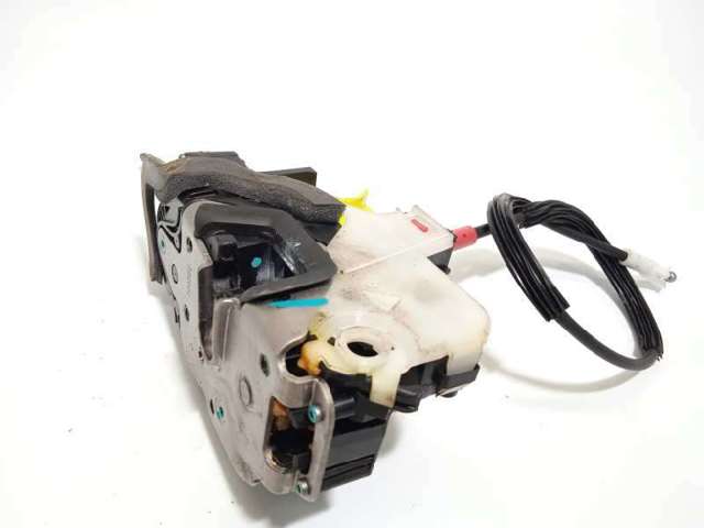 Cerradura de puerta 13503801 GM