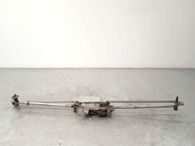 Motor del limpiaparabrisas Opel Astra  (2009-2016)