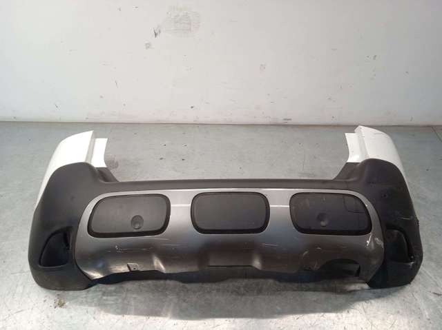 1628935180 Parachoques trasero, parte derecha  en stock Sabadell