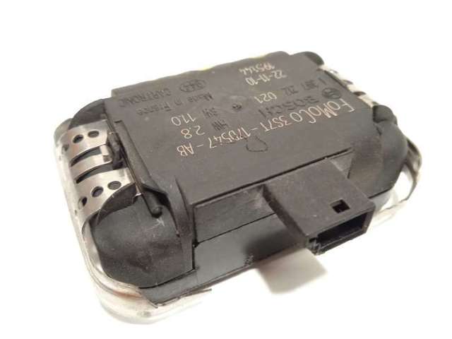 1745368 Ford