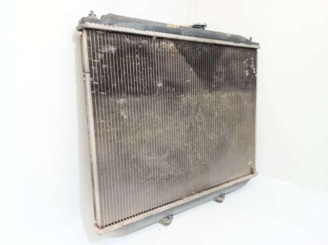 Radiador de agua 1958983 FORD