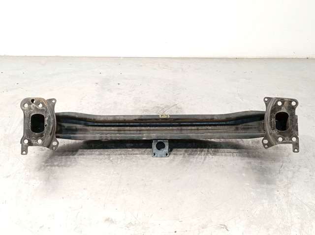 Refuerzo paragolpes delantero Volkswagen Golf V desde 78,41 €