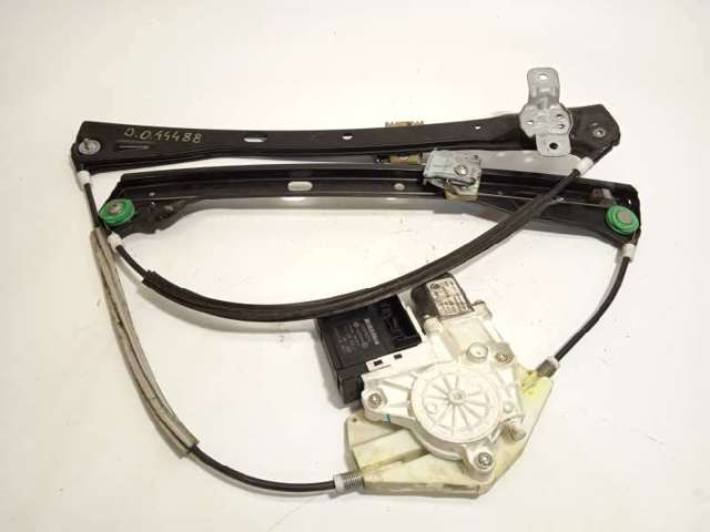 1K0959792L Motor del elevalunas de la puerta delantera derecha comprar Girona