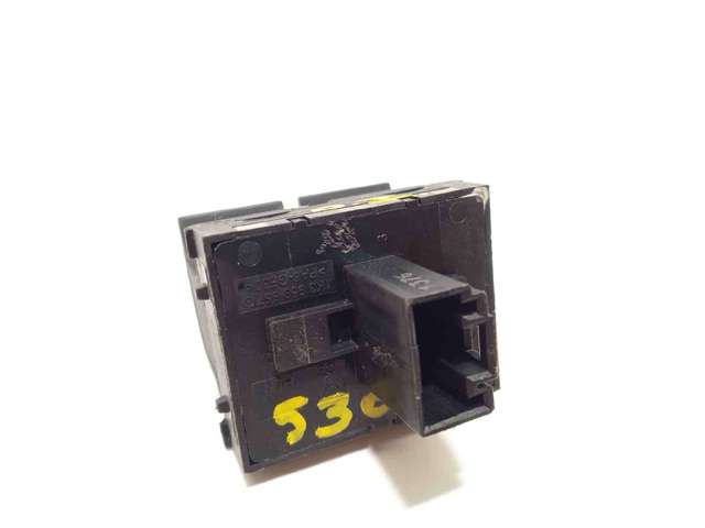 Unidad de control elevalunas delantera izquierda 1K3959857C VAG