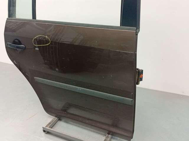 1T0833056S VAG Puerta trasera derecha  comprar en Lleida