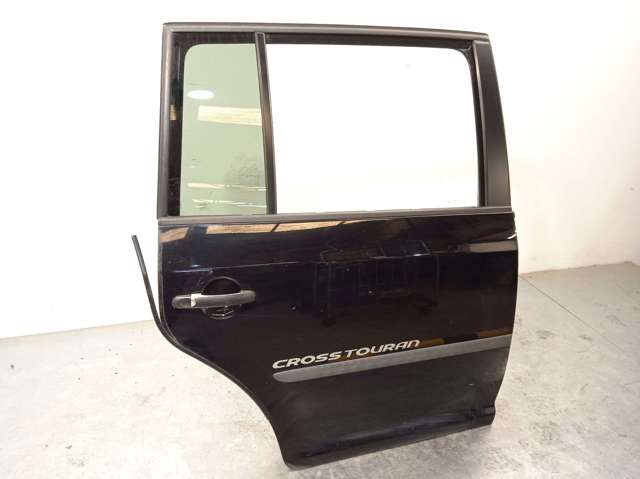 1T0833056S Puerta trasera derecha comprar Girona