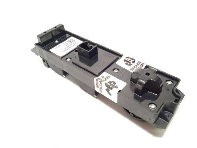 2029540 Unidad de control de elevalunas delantera izquierda  disponible Utrera