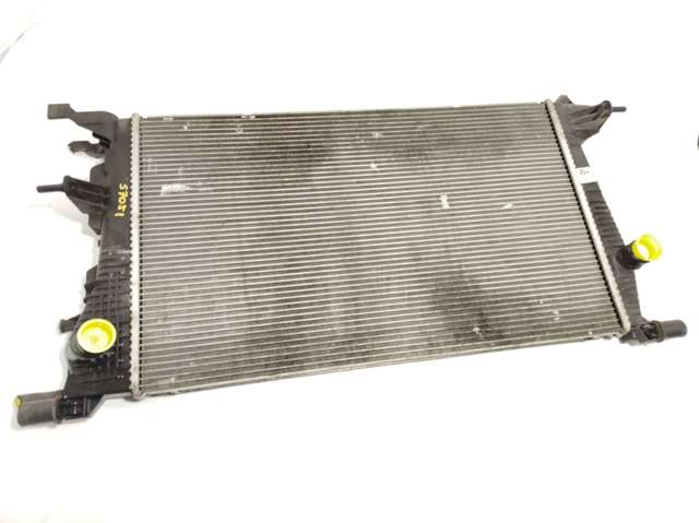 214100002R Radiador de refrigeración del motor  comprar en Zaragoza