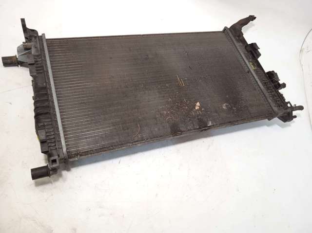 214105150R Radiador de refrigeración del motor  comprar en Reus