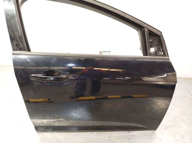 2147844 Puerta delantera derecha  en stock Castellón