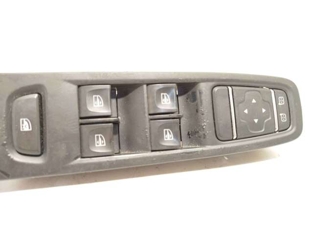 254118722R RENAULT Interruptor de elevalunas delantera izquierda comprar Madrid