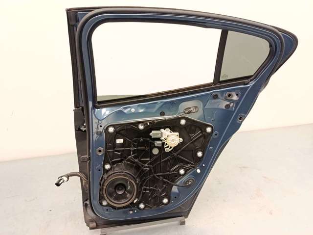 2577510 FORD Puerta trasera derecha comprar Alcalá