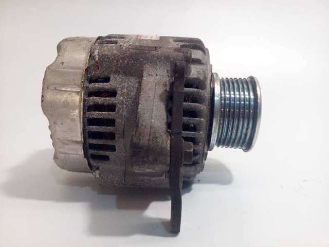 Generador Toyota Land Cruiser  (J12)