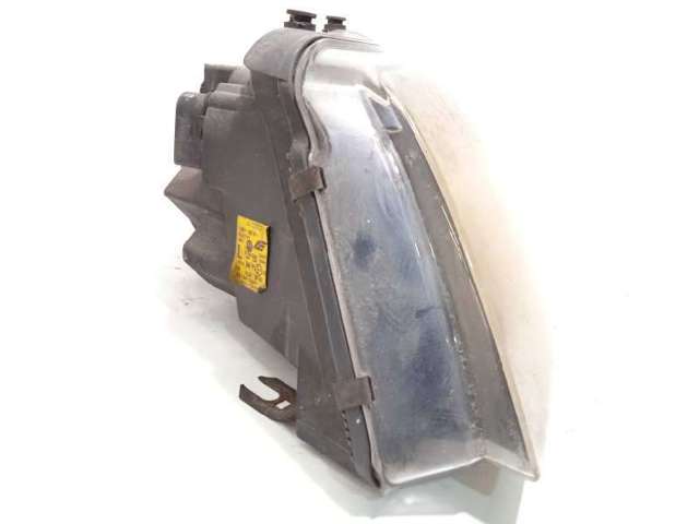 VAG 301182211 Faro izquierdo  disponible Lugo