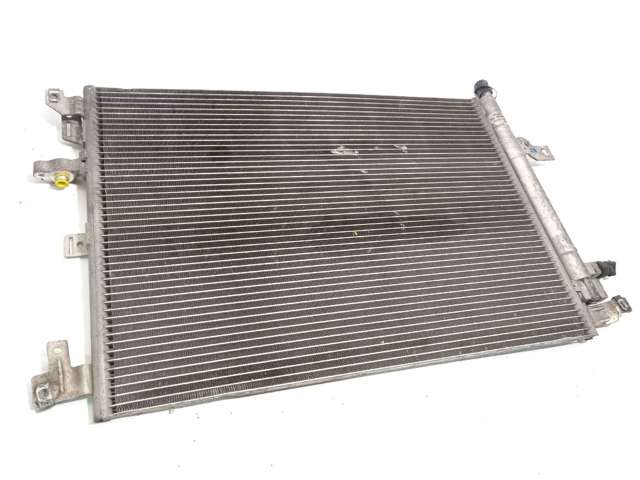 VOLVO 30648953 Condensador de aire acondicionado  comprar en Murcia
