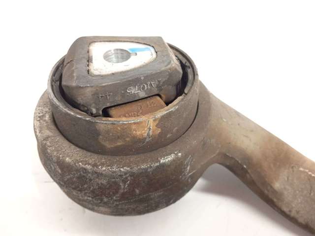 Brazo inferior izquierdo de la suspensión delantera 31126773949 BMW