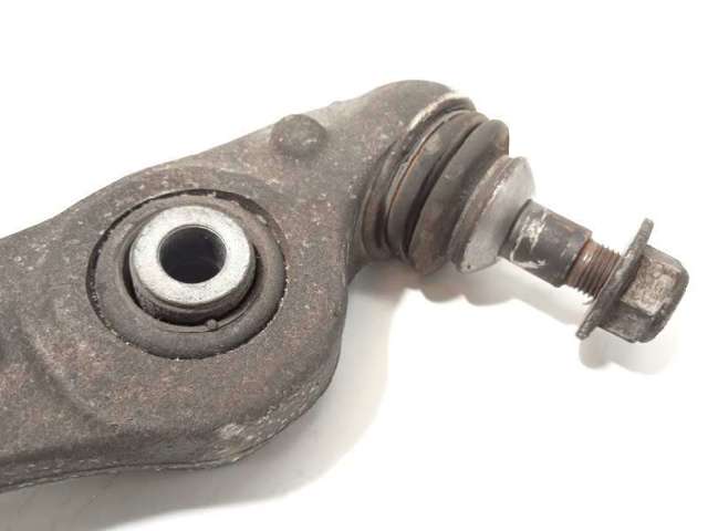 Brazo inferior izquierdo de la suspensión delantera 31126850781 BMW
