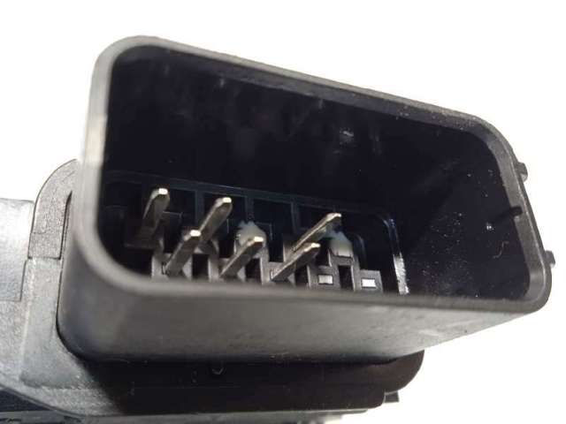 31253658 VOLVO Cerradura de puerta delantera derecha  comprar en Jaén