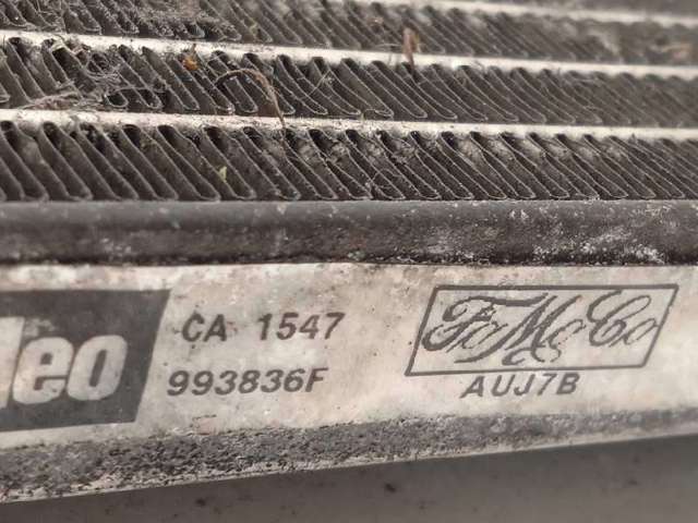 31274157 VOLVO Condensador de aire acondicionado  disponible Ourense
