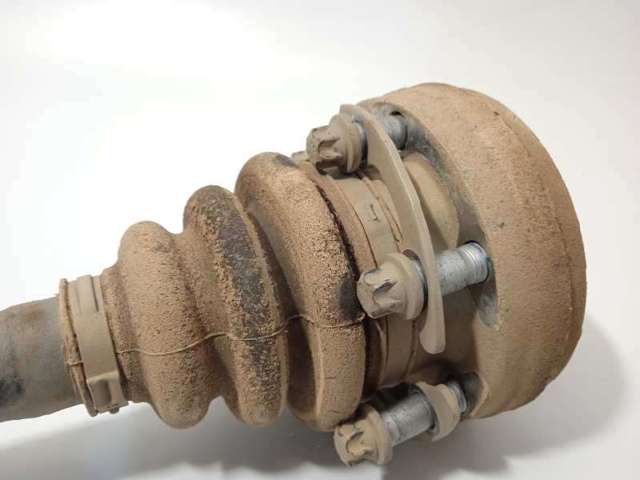 33217547076 BMW Semieje trasero derecho  comprar en Oviedo