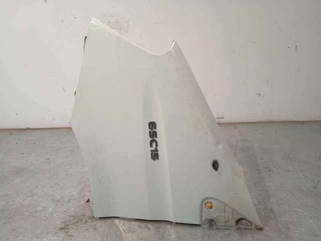 Aleta delantera izquierda 380000200 IVECO