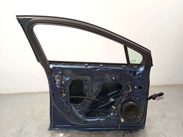 Comprar Puerta delantera izquierda Opel Astra   a bajo precio