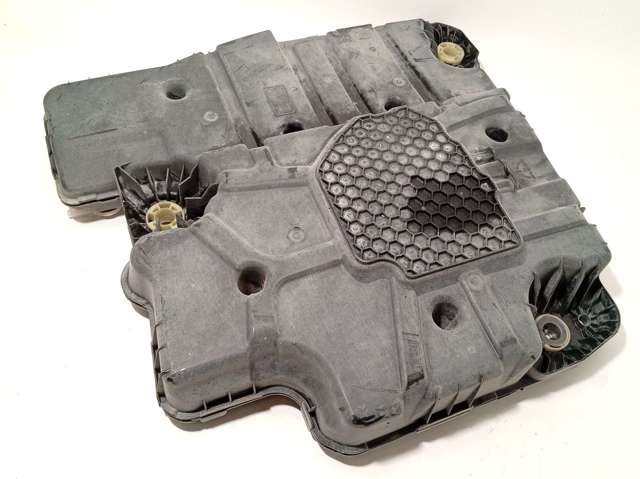 Deposito urea para Citroen C-Elysee  ()