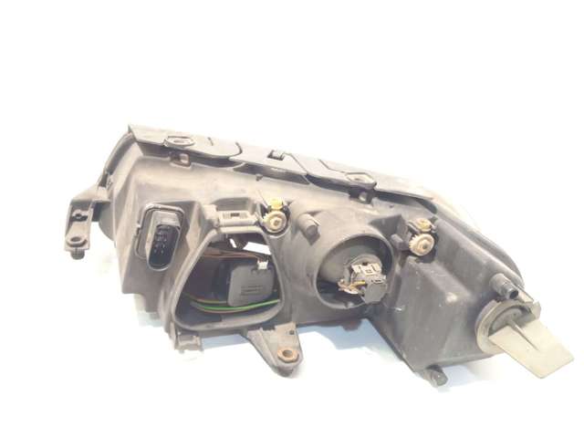 VAG 3B0941016AN Faro derecho  en stock Valencia