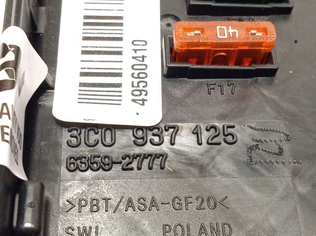 Comprar Caja reles Passat 3C2