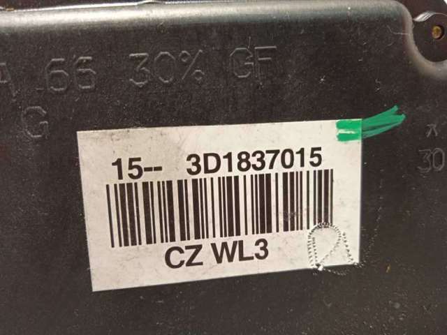 VAG 3D1837015 Cerradura de puerta delantera izquierda  disponible Valladolid
