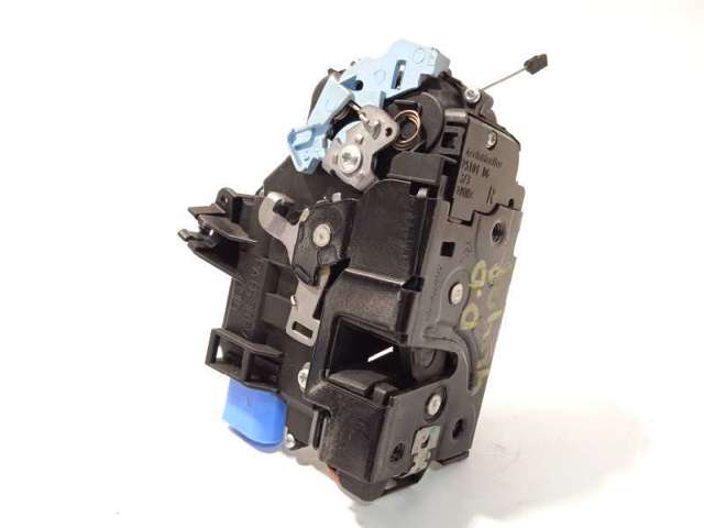 VAG 3D1837016AC Cerradura de puerta delantera derecha  disponible Valladolid