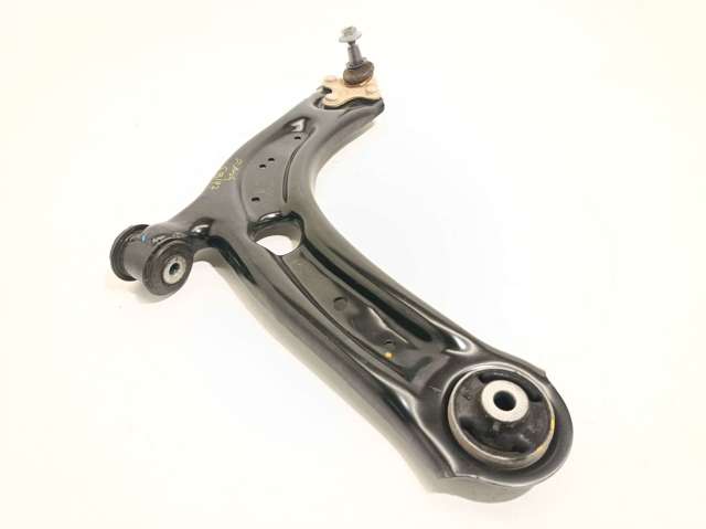3Q0407152P VAG Brazo inferior derecho de la suspensión delantera comprar Madrid