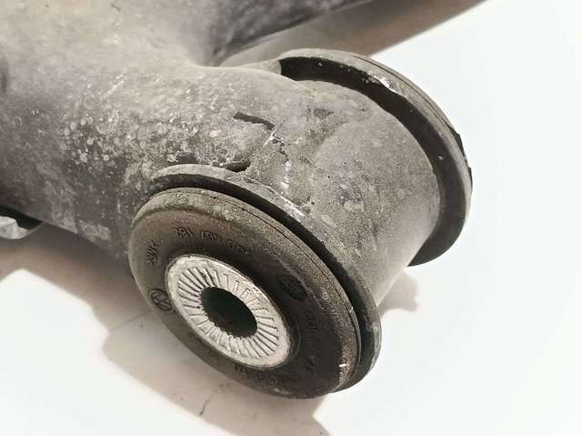 3Q0407152S VAG Brazo inferior derecho de la suspensión delantera comprar Madrid