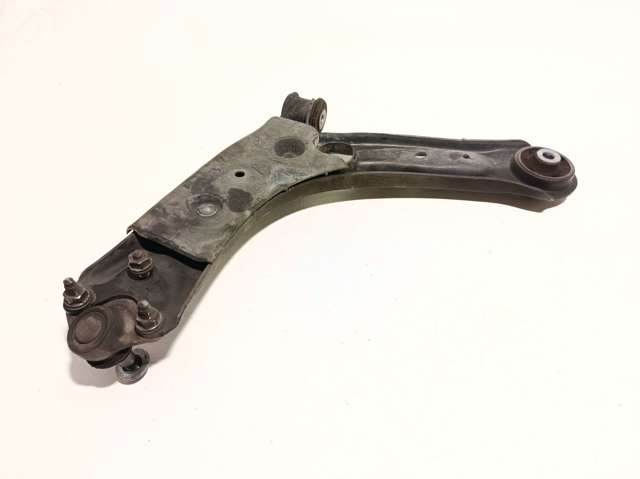 3Q0407152S Brazo inferior derecho de la suspensión delantera  disponible Burgos