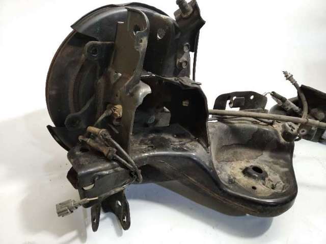 402027585R Cubo de rueda trasero  en stock Castellón