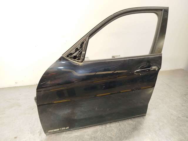 Puerta delantera izquierda para Mercedes A W177