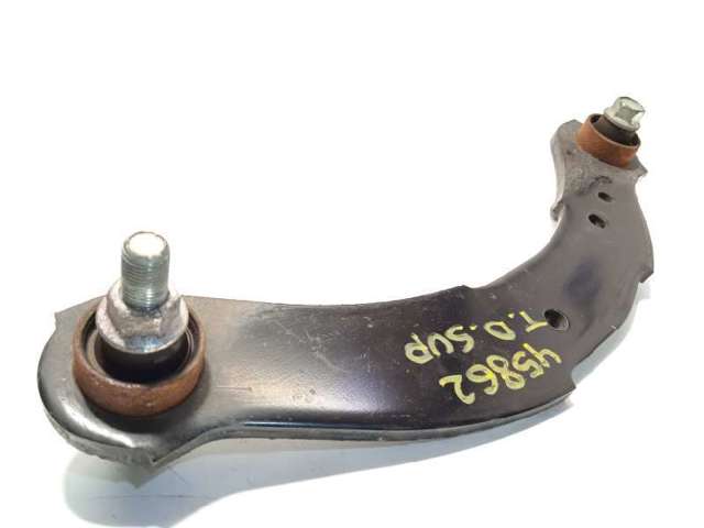 Brazo superior de suspensión trasera izquierdo/derecho 4110A140 MITSUBISHI