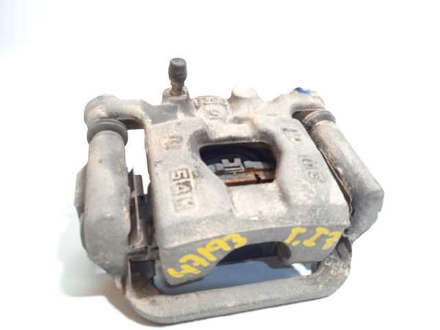 Pinza de freno trasera izquierda 440111KD0A NISSAN
