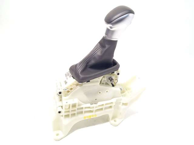 HYUNDAI 46700F2210 Palanca de cambios  en stock Valencia
