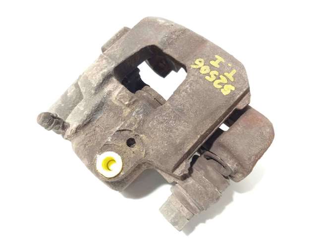 Pinza de freno trasera izquierda 4775021030 TOYOTA