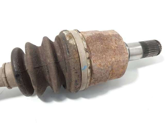 Árbol de transmisión trasero derecho 496012Y000 HYUNDAI
