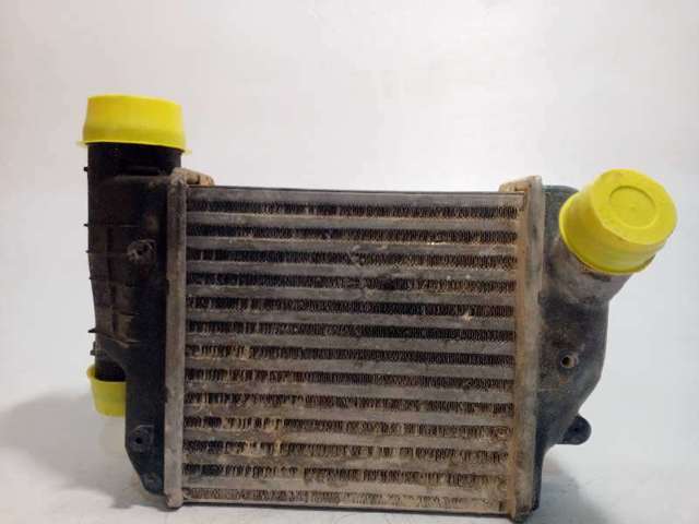 Radiador de aire, intercooler 4F0145806E VAG