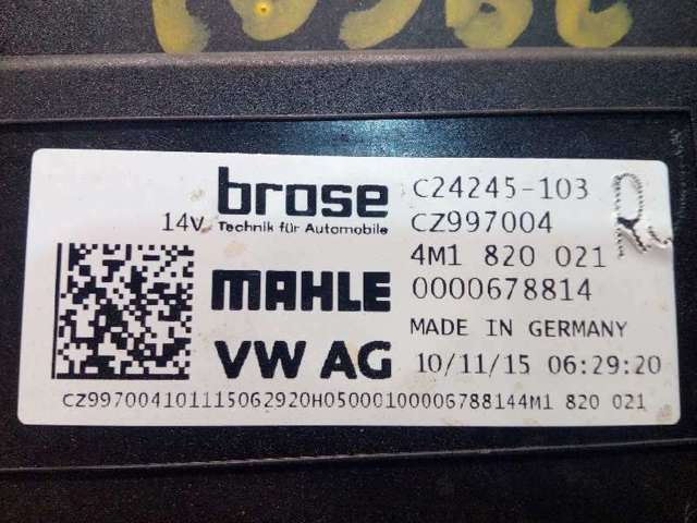 4M1820021 VAG