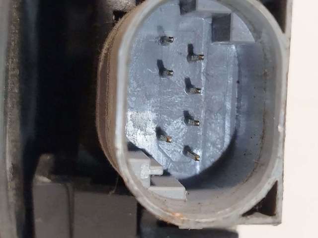 51228402602 BMW Cerradura de la puerta trasera derecha  disponible Alicante