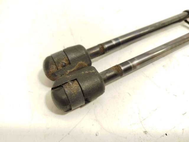 51242990136 BMW Amortiguador maletero  en stock Gandía