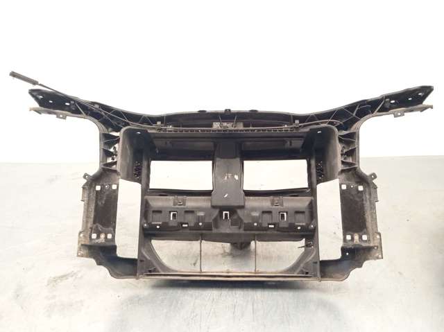 Soporte de radiador completo (panel de montaje para foco) BMW X1  (2009-2015)