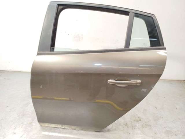 FIAT 51751201 Puerta trasera izquierda  comprar en Albacete