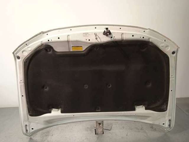 Comprar Capó Toyota Land Cruiser  J200 a bajo precio