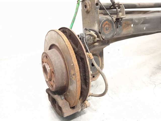 Puente trasero para Nissan Primastar X83